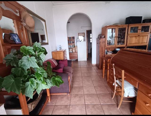 2 BEDROOM HOUSE FOR SALE IN FISHERS HILL